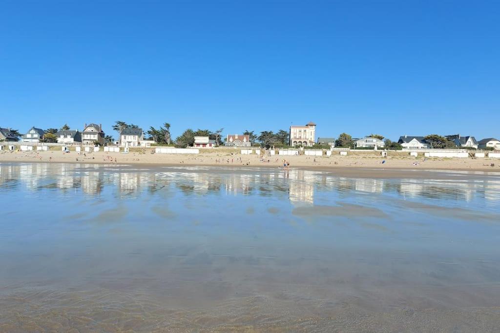 Maison A 100 M De La Plage Et Proche Du Centre Jullouville Extérieur photo